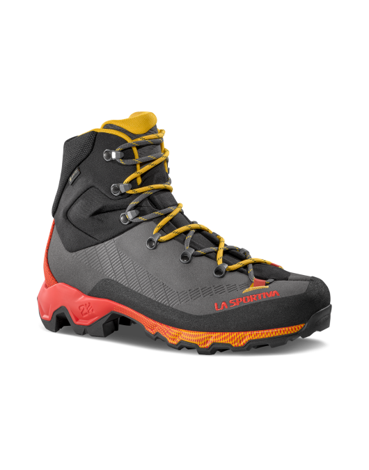 Bocanci drumetie barbati La Sportiva Aequilibrium Trek GTX